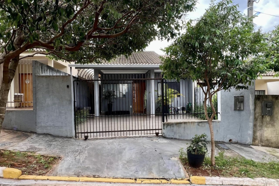 Casa 0m Umuarama-PR 112