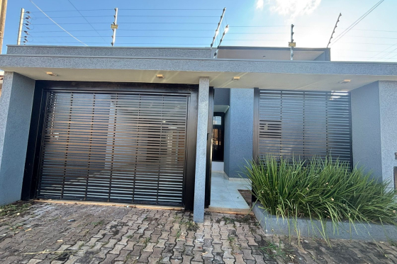 Casa 108m Perobal-PR 117